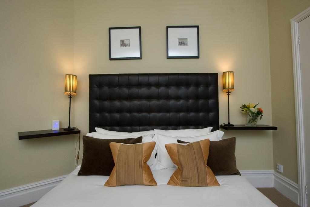 The Bijou Hotel Harrogate Exterior photo