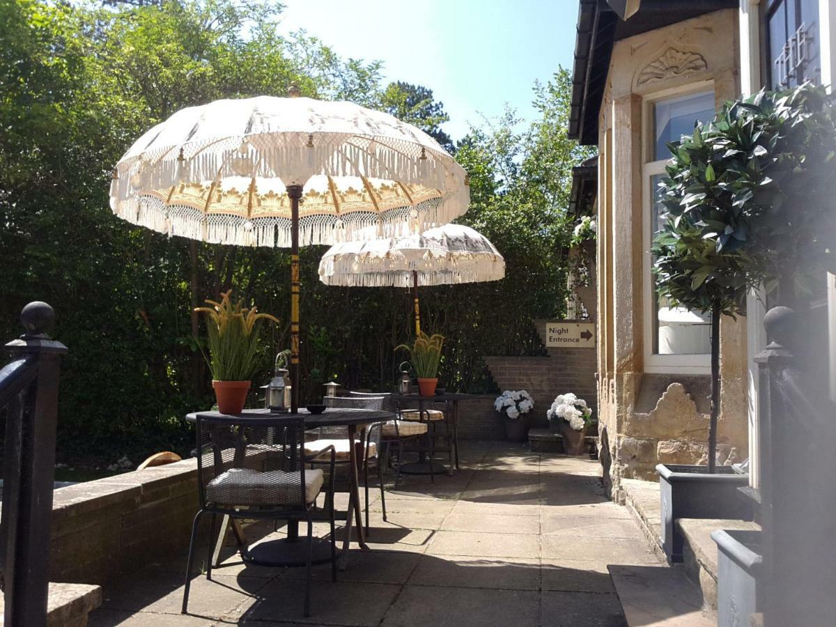 The Bijou Hotel Harrogate Exterior photo