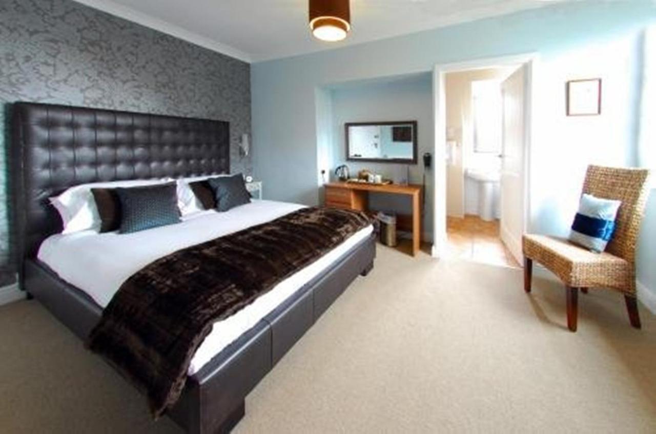 The Bijou Hotel Harrogate Room photo
